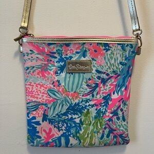 Lilly Pulitzer Vibrant Pink and Blue Crossbody Bag GWP